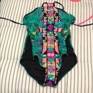 Women’s swim suit